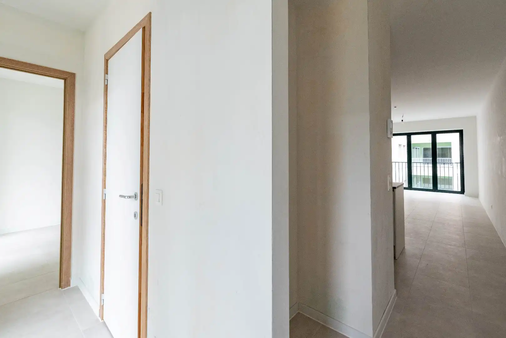 Prachtig nieuwbouw appartement met 2 slk en terras foto 10