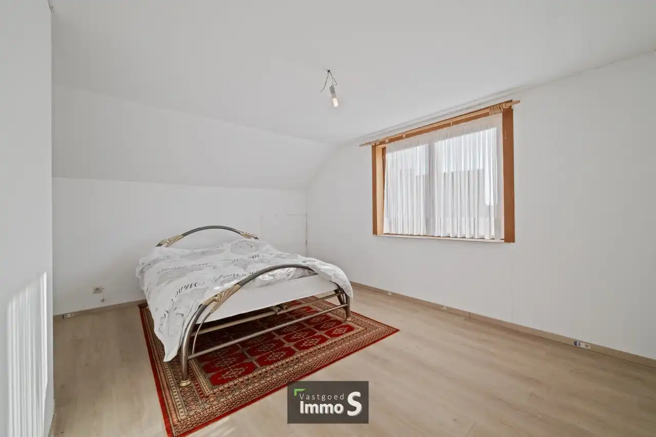 Ruime villa te Koolskamp foto 17