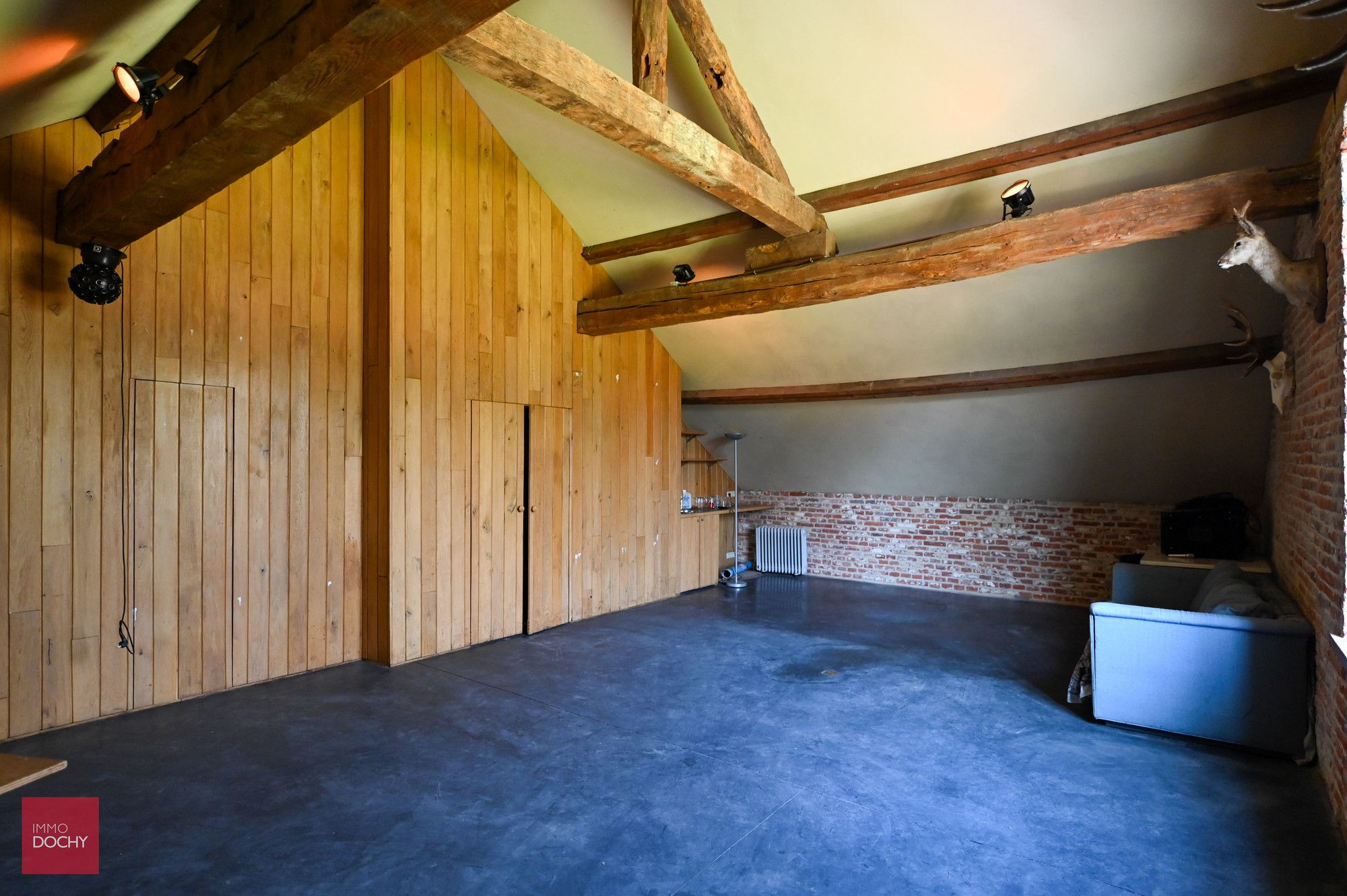 Klassevolle manoir met zicht op kerk van St. Bavo foto 23