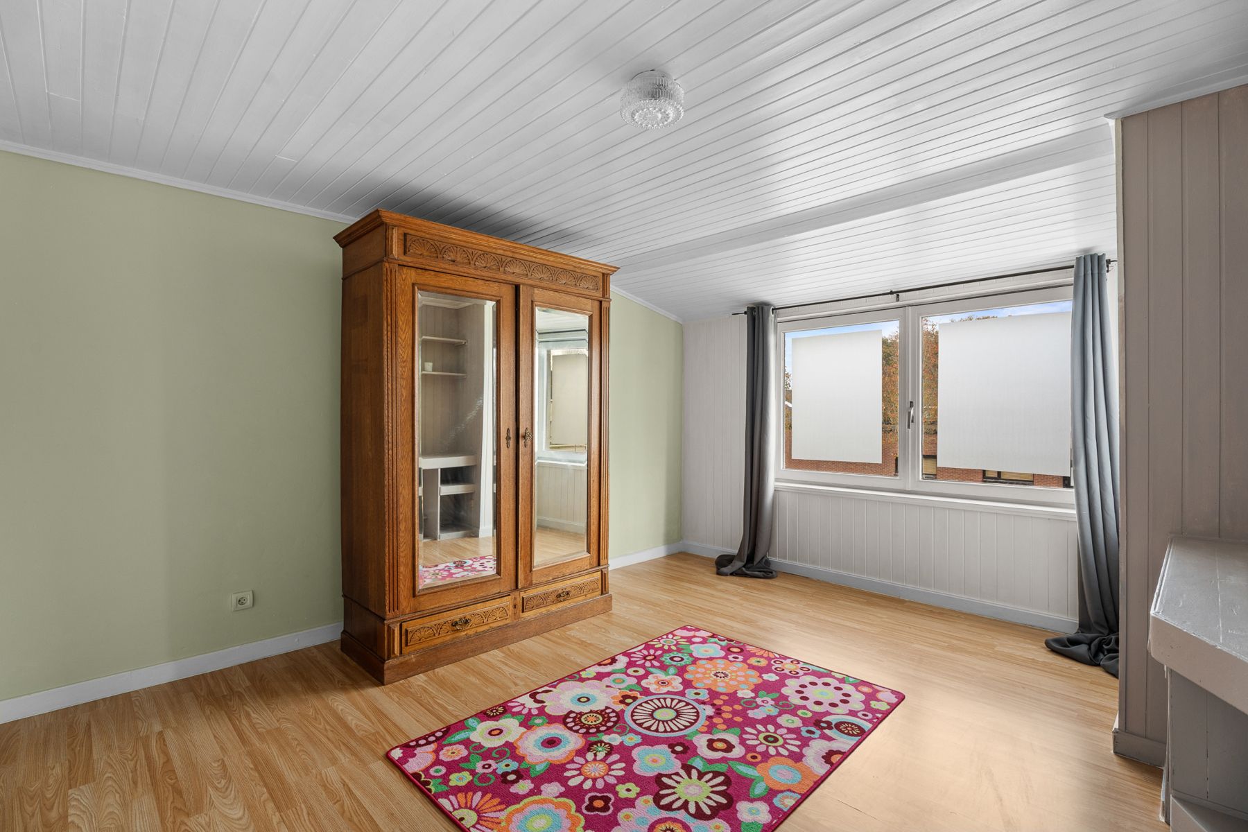 Ruime 3-slaapkamerwoning in centrum Zele! foto 4