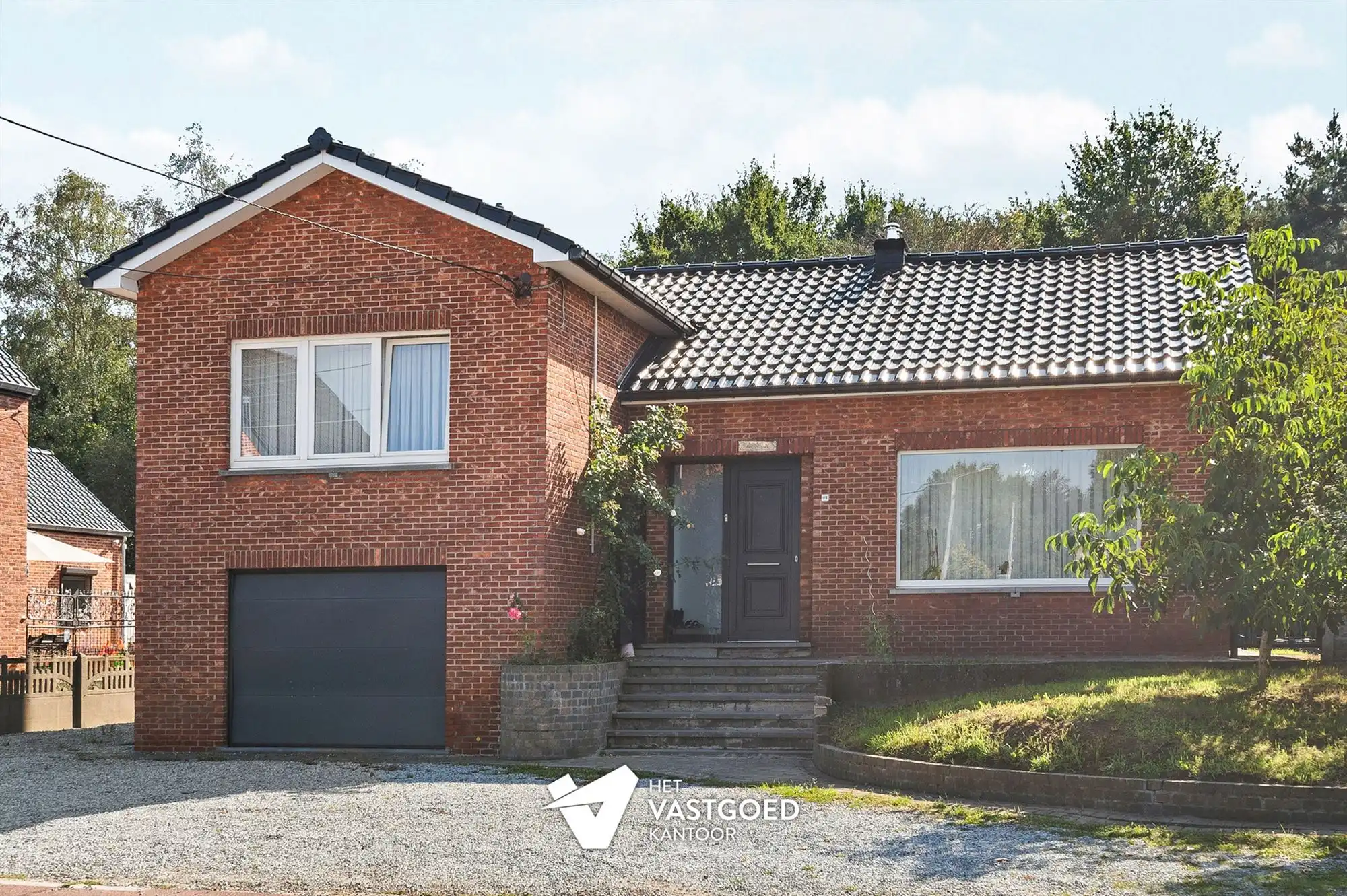 UITERST KNAP GERENOVEERDE WONING MET 3 SLAAPKAMERS GELEGEN OP EEN ZONNIG GEORIENTEERD PERCEEL VAN 7A32CA TE BEVERLO foto 27