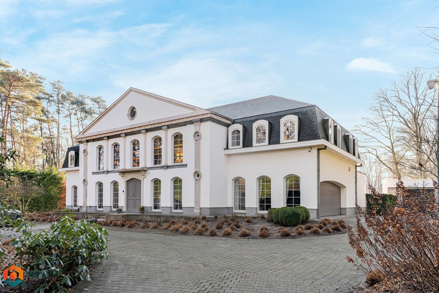 Prachtige en energiezuinige villa (1191 m² bewoonbaar) op een perceel van 3835 m² te Keerbergen foto 3