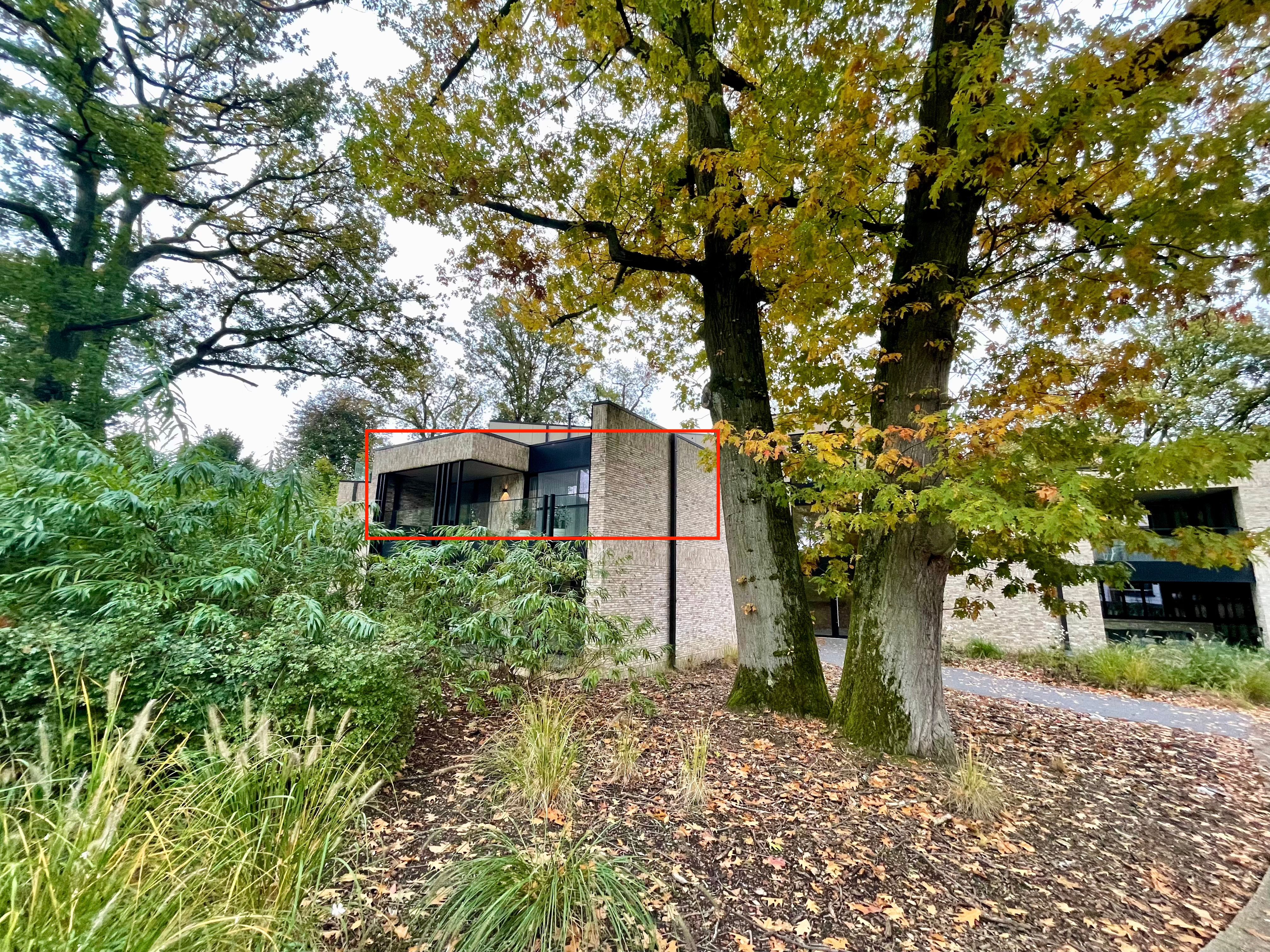 Genk, Weg naar As 40 bus 11 - Modern, energiezuinig appartement met 2 slaapkamers en autostaanplaats in groene omgeving foto 2