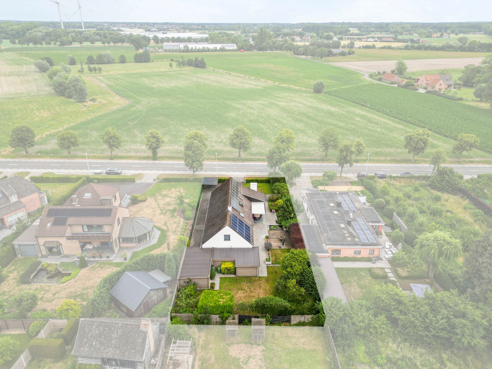 Ruime villa te Loppem foto {{pictureIndex}}