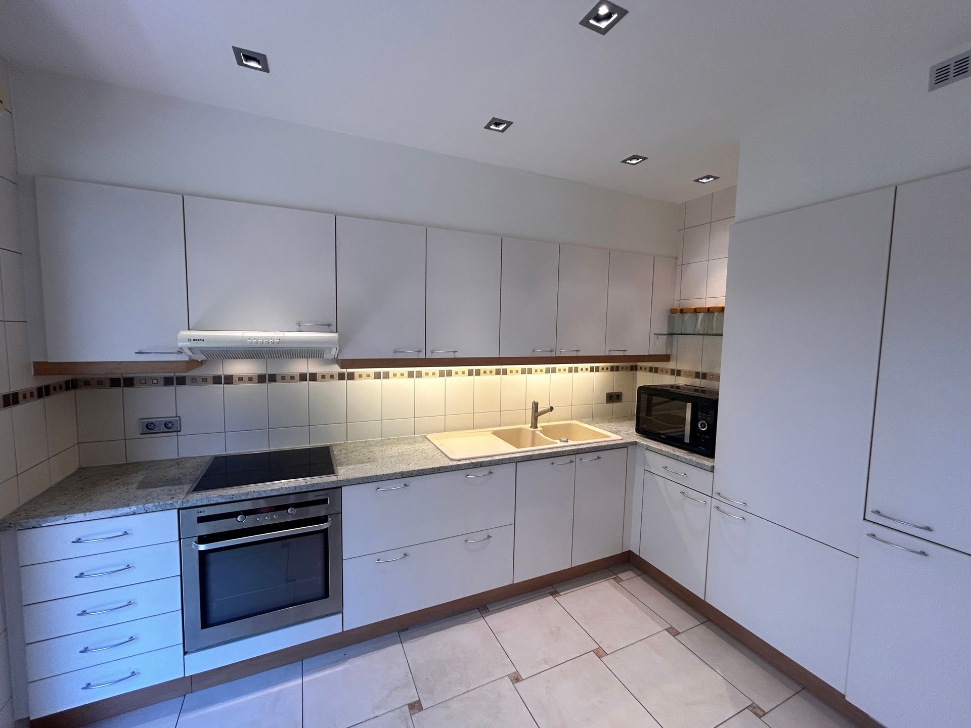 Leuk appartement in Parktuin, 2 slpks en bureel of dressing foto 9