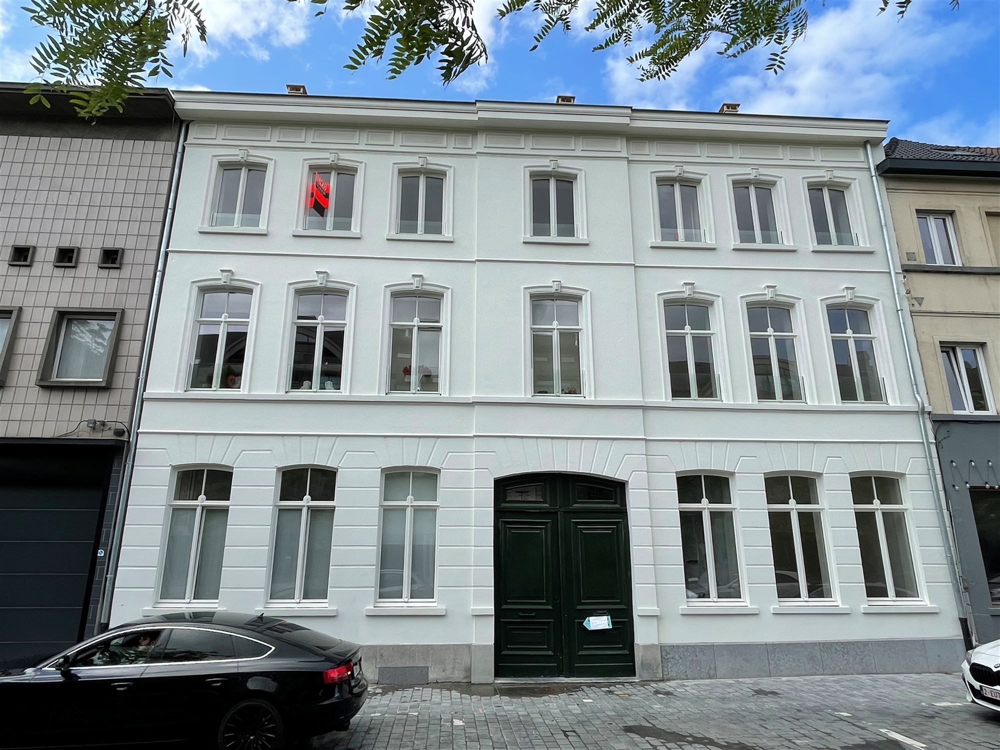 Nieuwbouw appartement met groot terras foto 12