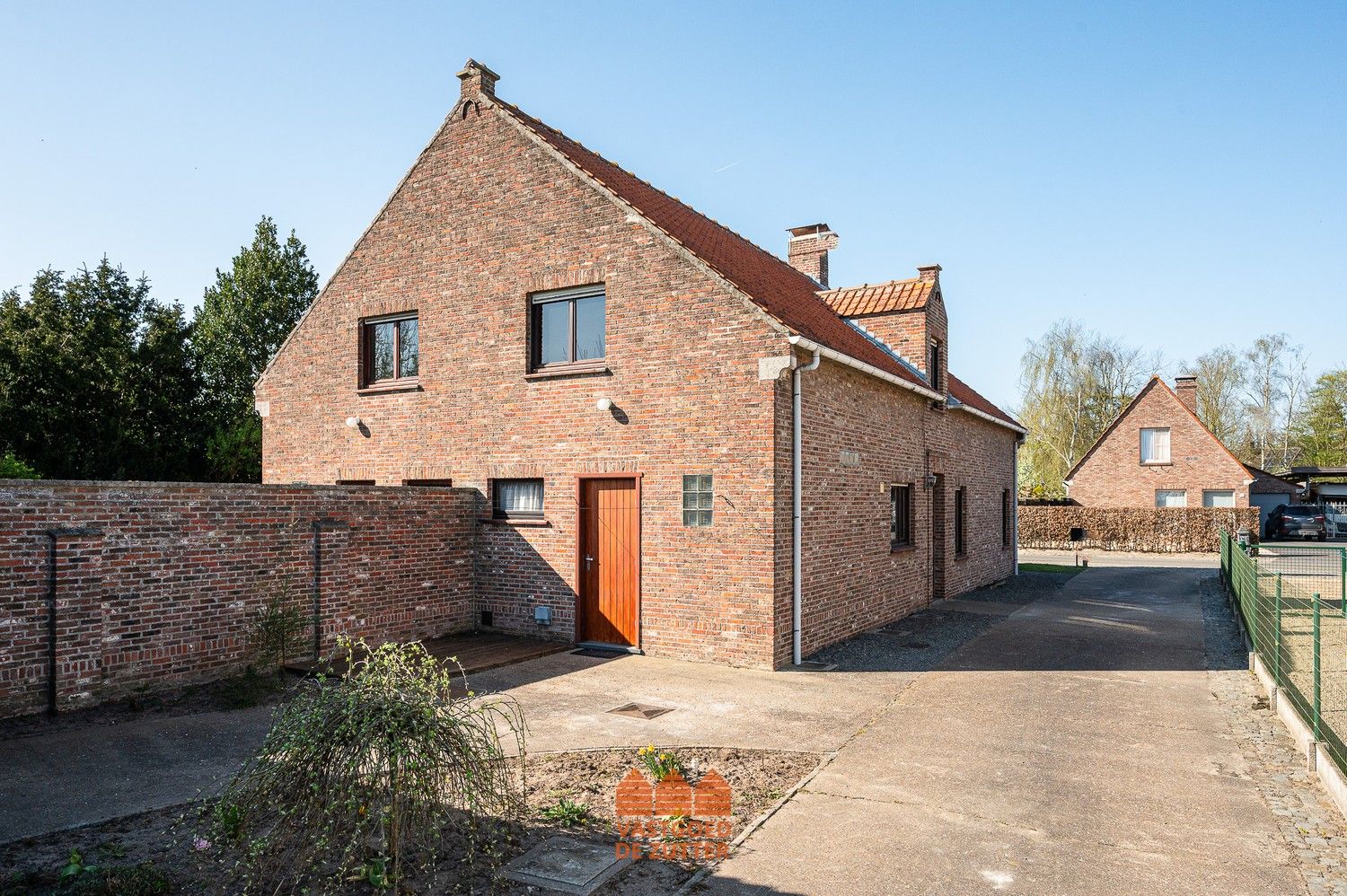 Te renoveren halfopen woning met prachtig vergezicht op unieke locatie foto 28