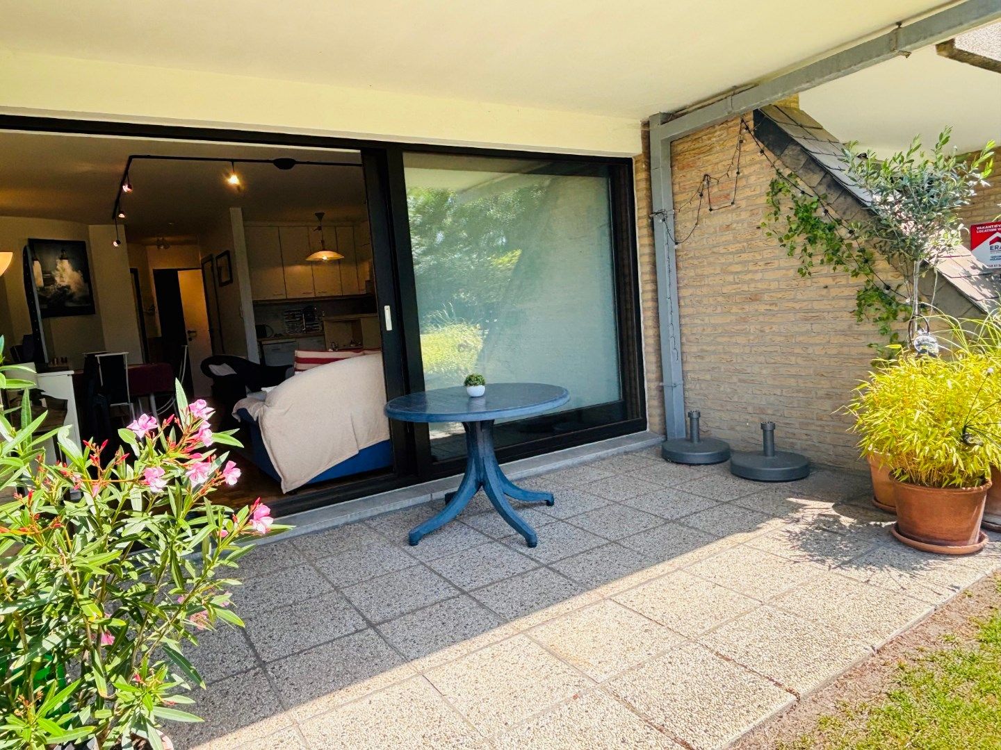 INSTAPKLAAR GEZELLIG APPARTEMENT MET ZONNIGE TERRAS EN TUIN foto 4