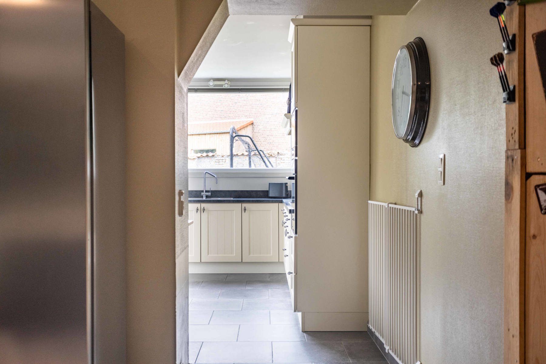 Instapklare woning met tuin, terras en ruimte voor hobby of praktijk foto 7