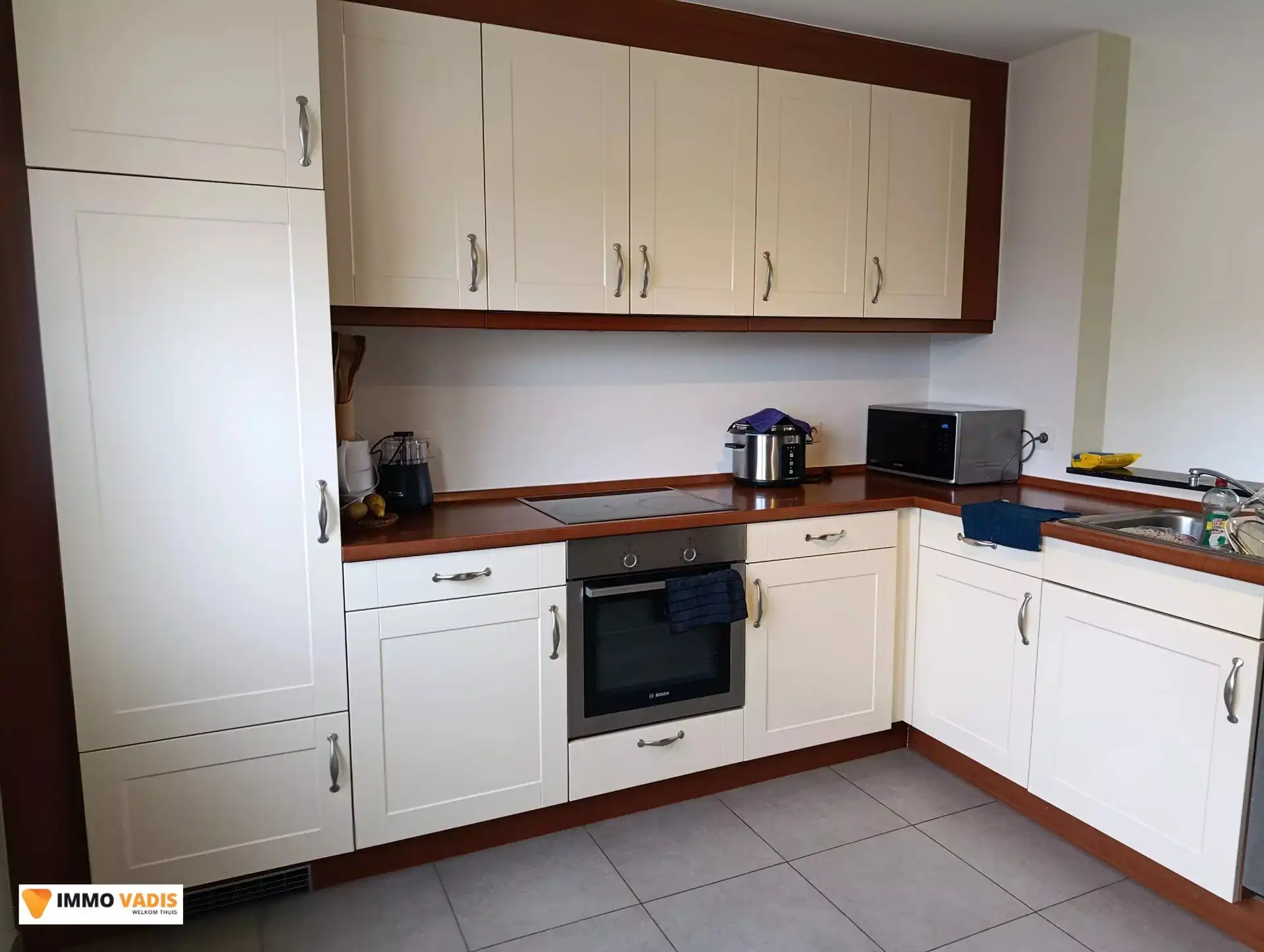 Ruime gezinswoning met tuin en 3 slaapkamers te Landen foto 5