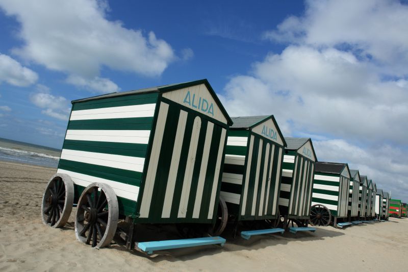 Garage te huur foto {{pictureIndex}}