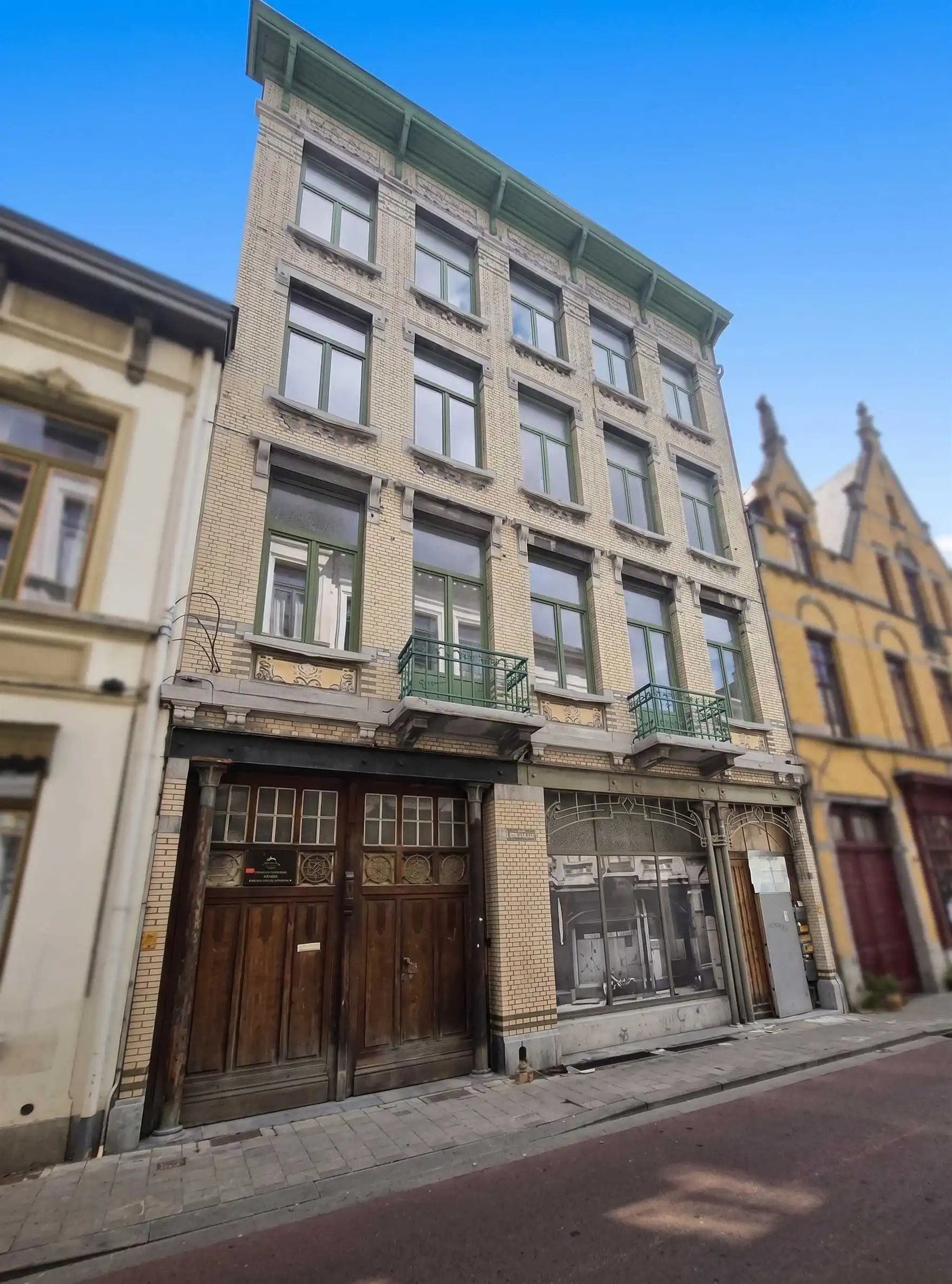 Instapklaar 1-slaapkamerappartement nabij Zurenborg foto 2