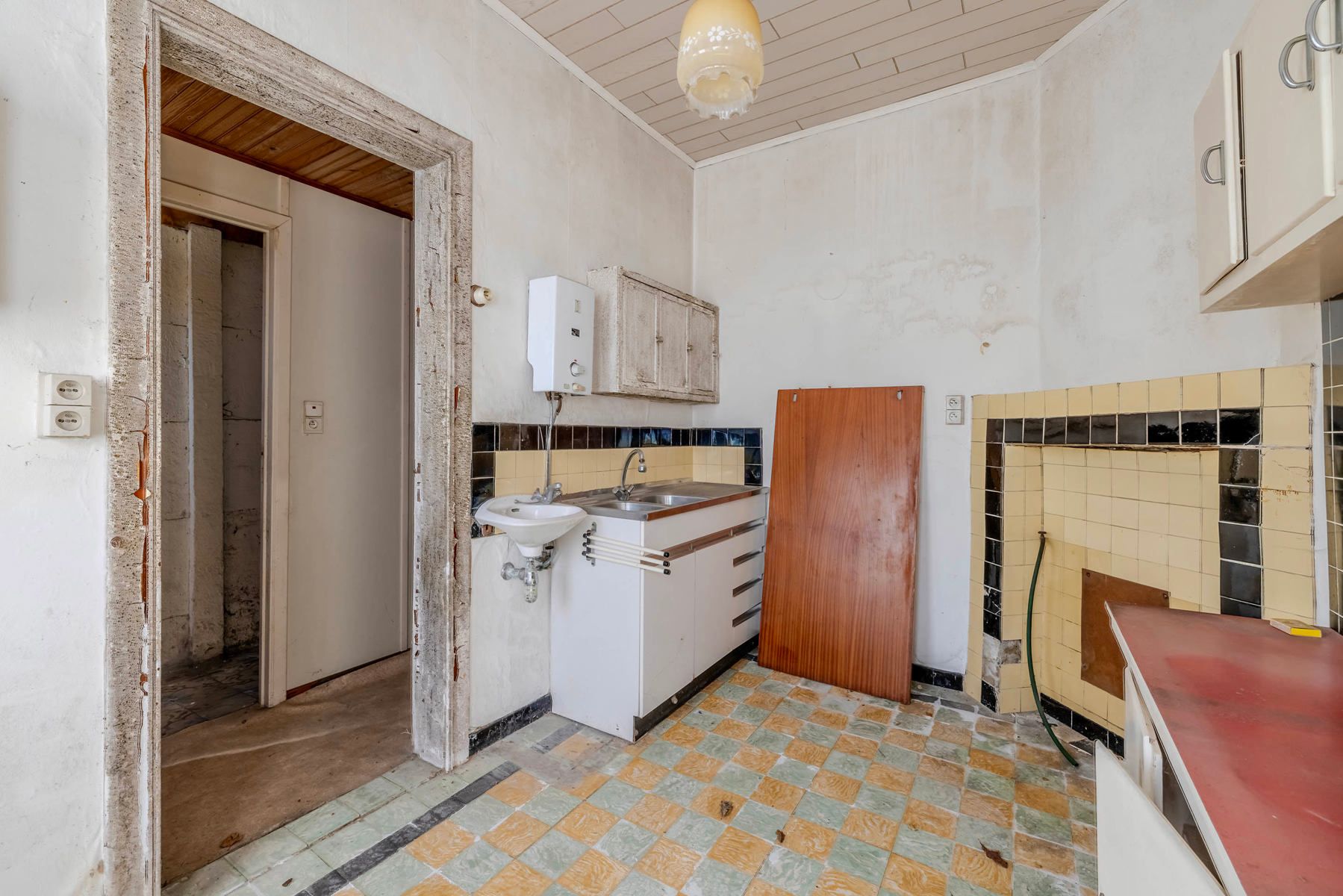 Te renoveren woning op 820m² met vergunning foto 10