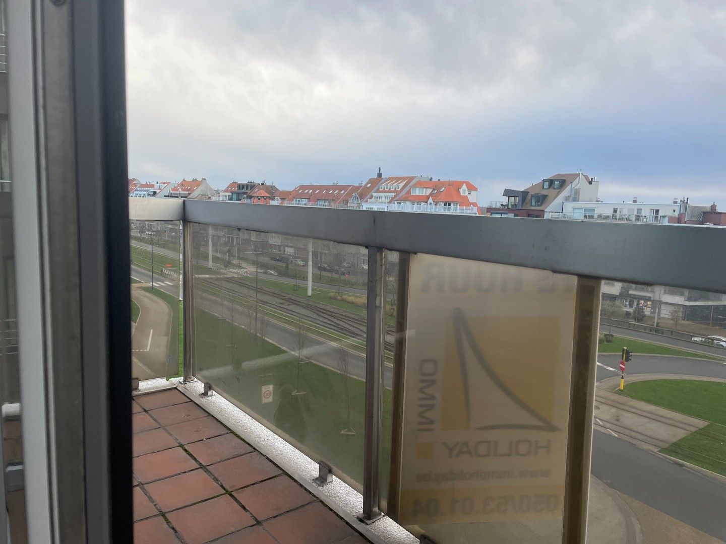 Modern appartement aan de zonnekant gelegen met open zicht foto 4