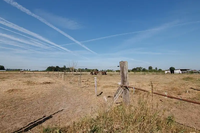 Kom tot rust in deze uitzonderlijk rustig gelegen 'te renoveren' langgevelhoeve op meer dan 2,5 hectaren foto 5
