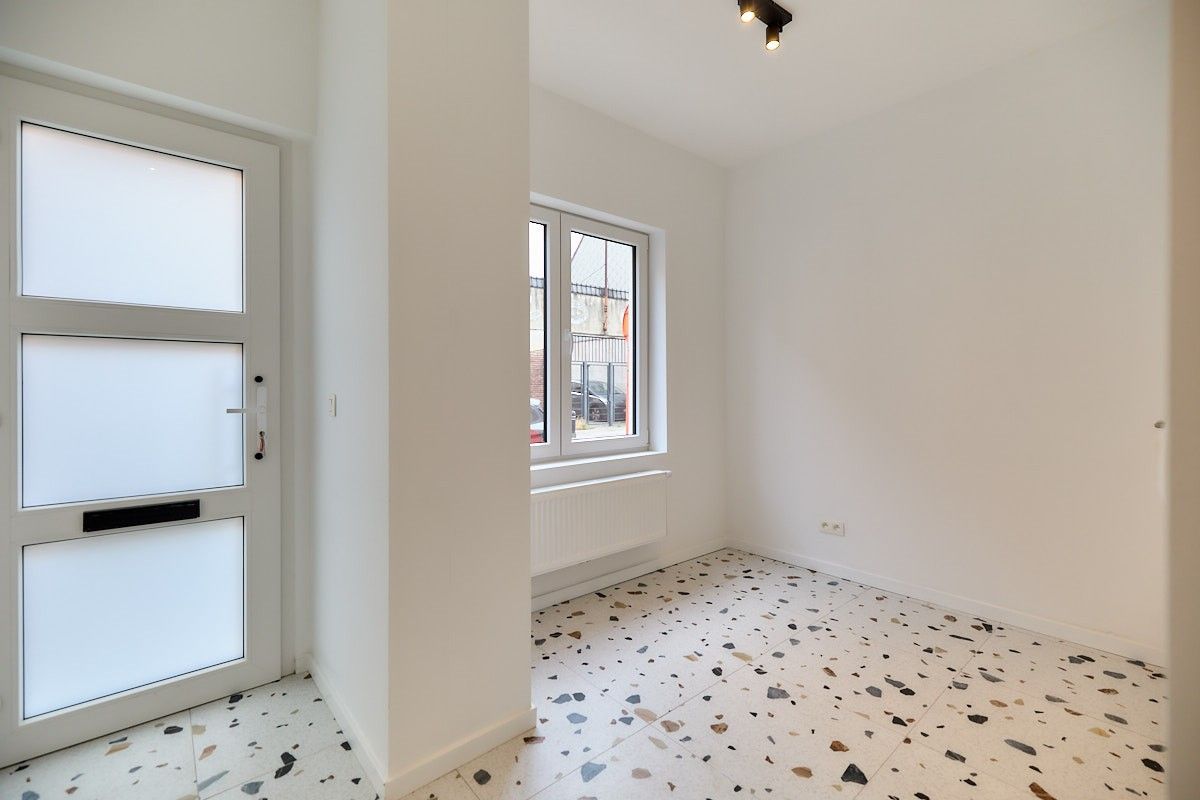 Vernieuwbouwwoning met 3 ruime slaapkamers, bureau en tuin – instapklaar en energiezuinig foto 17