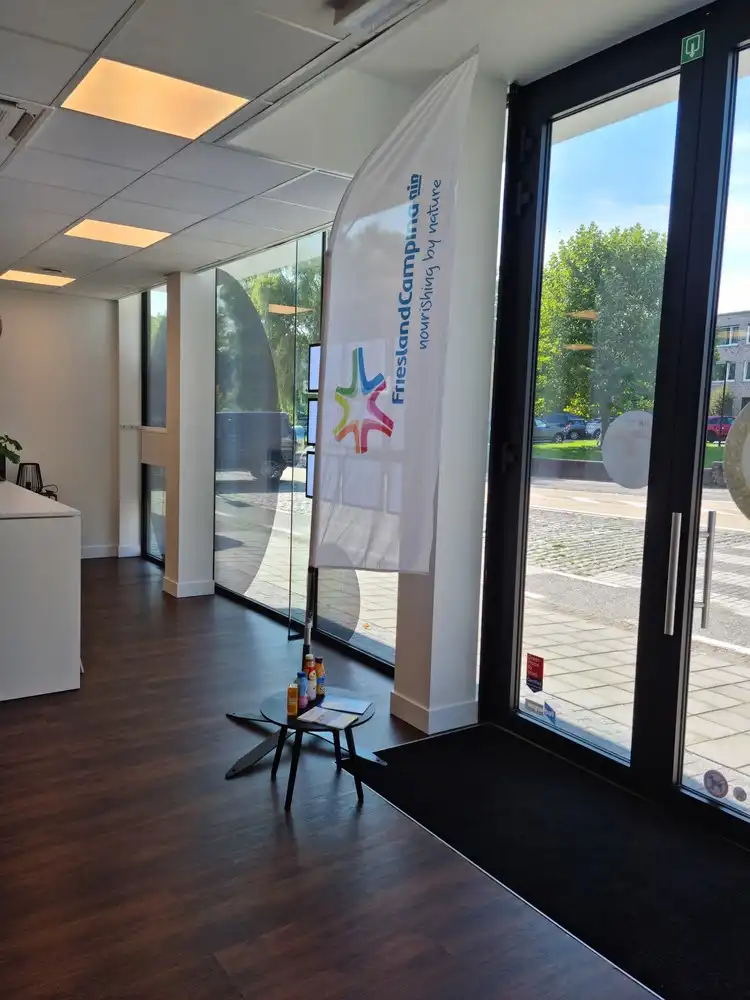 Instapklaar commercieel gelijkvloers (233 m²) met 3 parkeerplaatsen te huur in Aalter foto 7