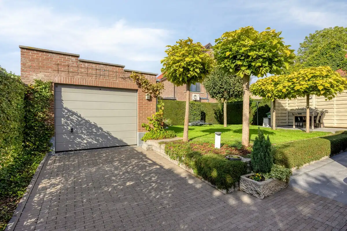 Instapklare halfopen woning met veranda, garage en tuin in Rosmeer. foto 16