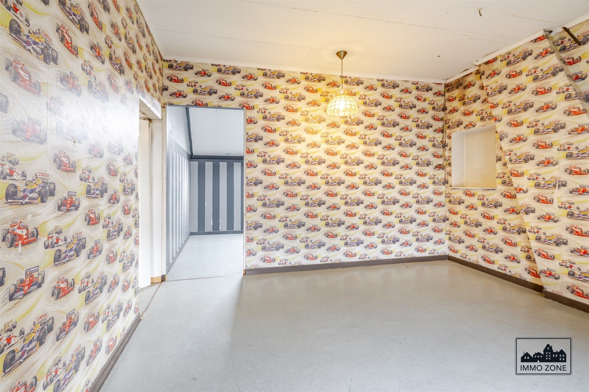 Op te frissen woning met veel potentieel foto 16