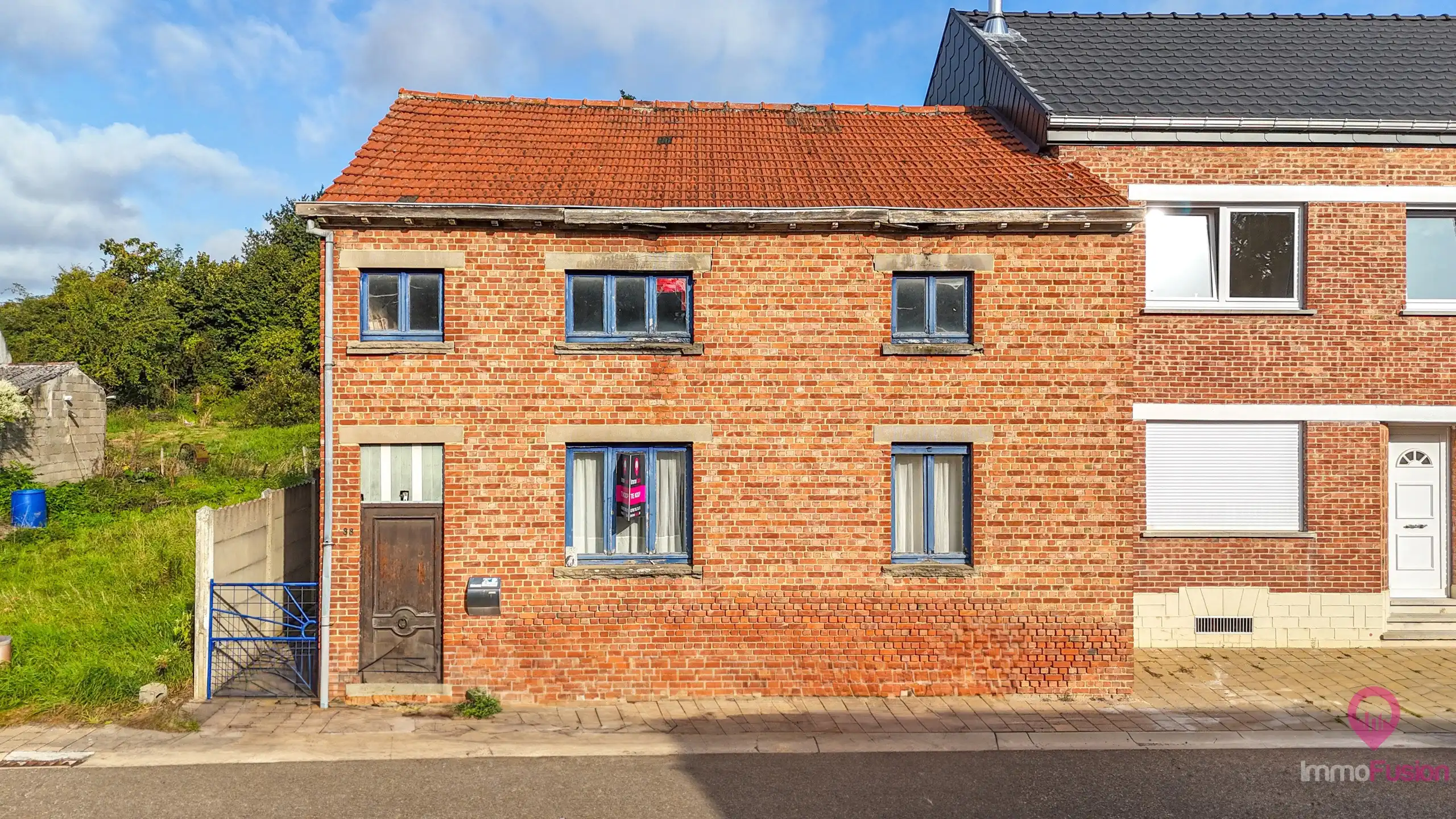 Hoofdfoto van de publicatie: Te renoveren woning gelegen op een doodlopende straat!