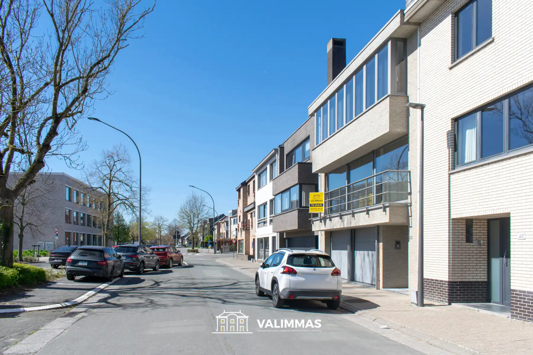 Zeer verzorgd en instapklaar appartement met ruim terras... foto 3