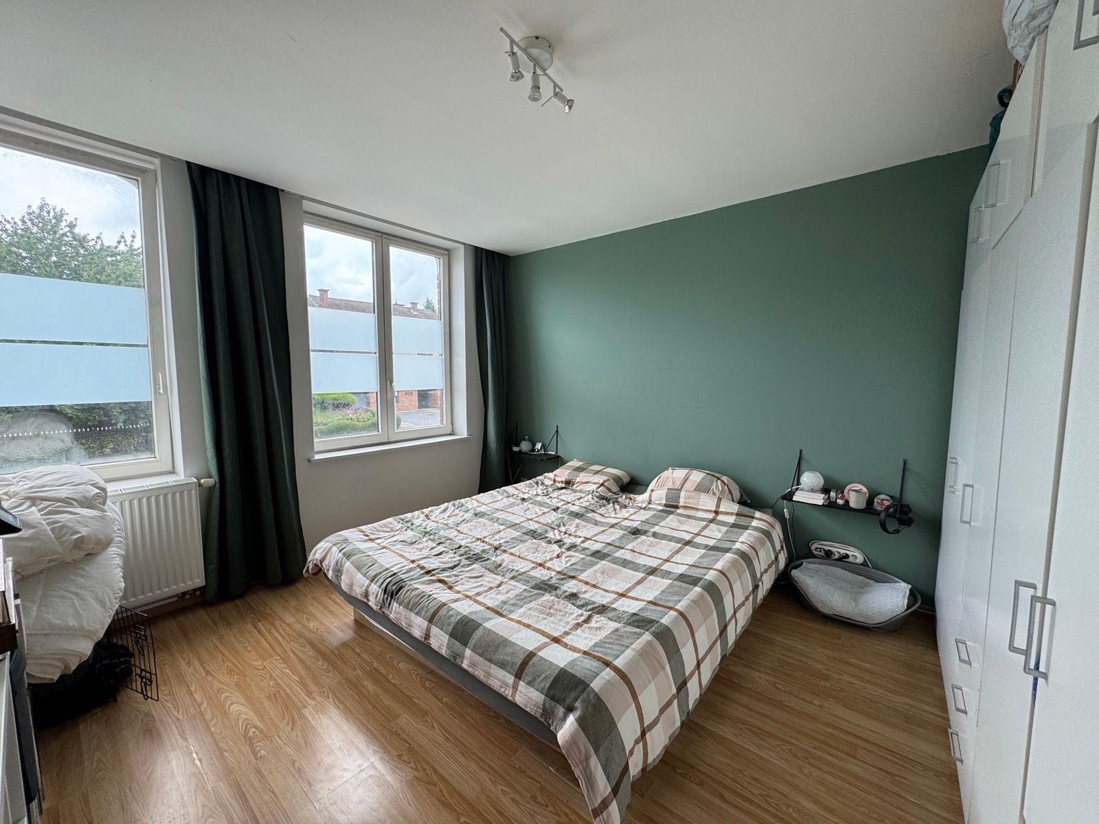 Goed gelegen woning met 3 slaapkamers en autostaanplaats foto 9