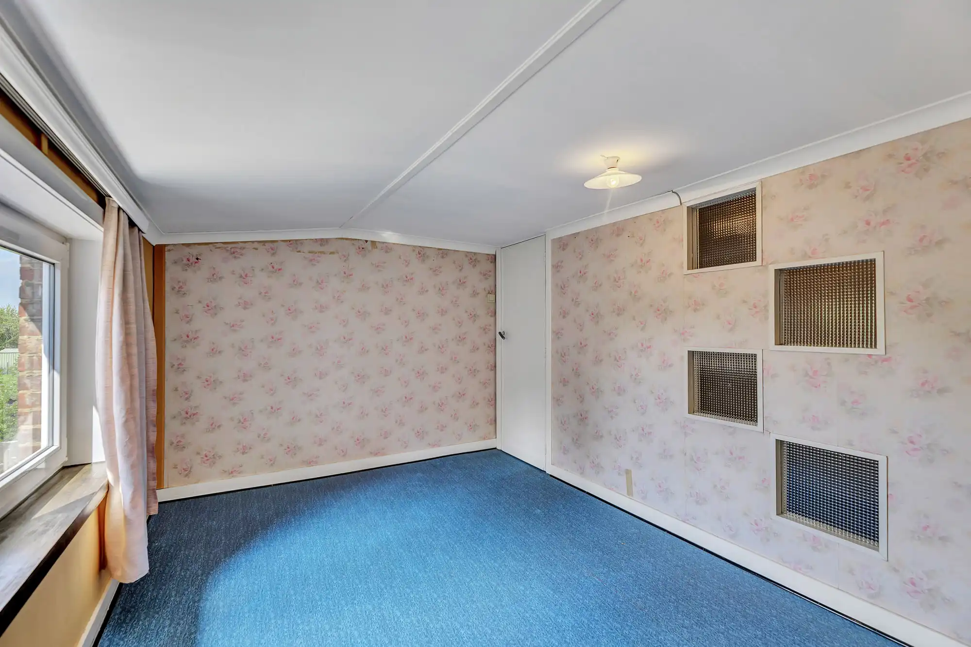 Handelspand met woonst te koop centraal te Galmaarden foto 30