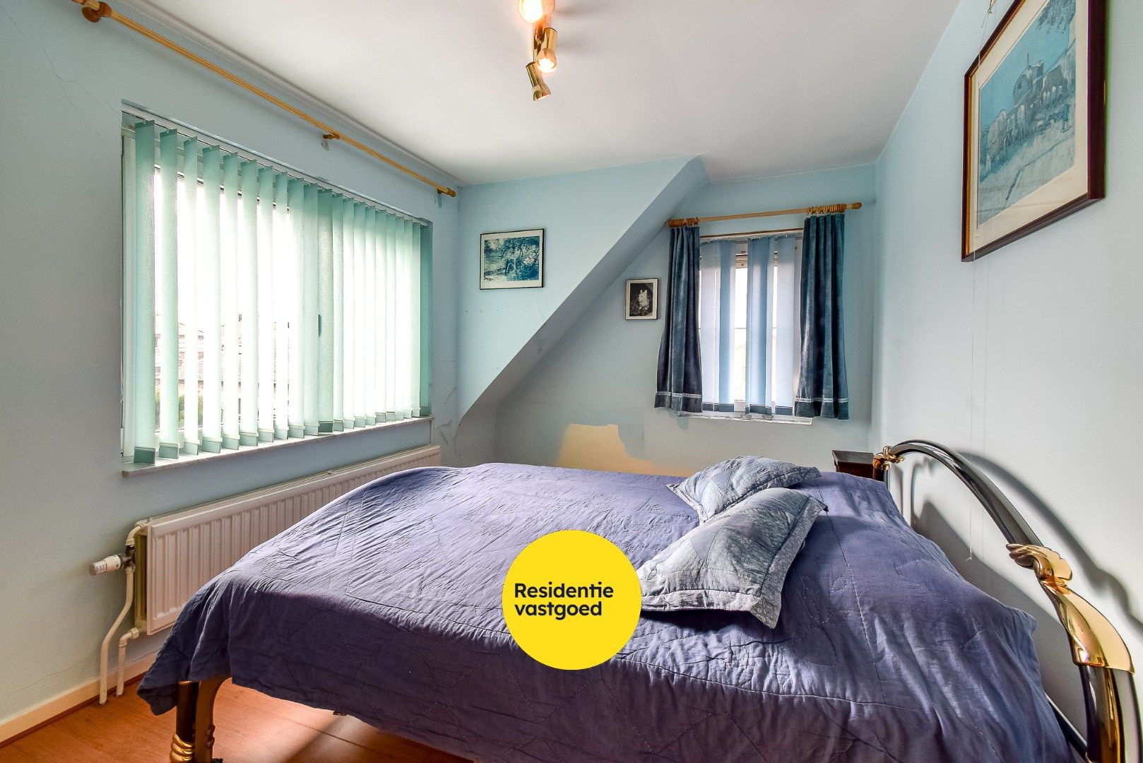 Ruim te renoveren villa op rustige ligging foto 17