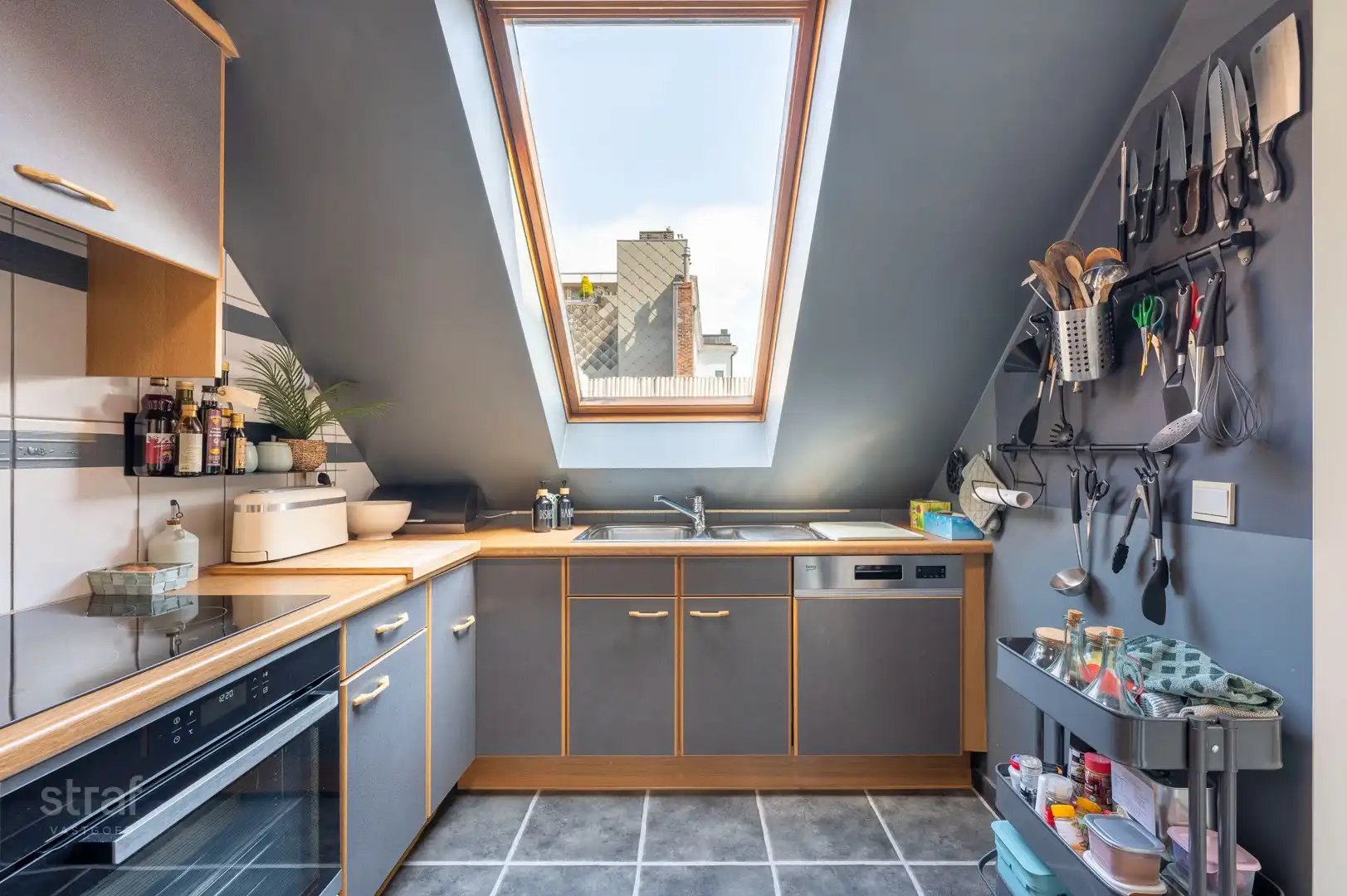 Penthouse met terras en zicht op de kathedraal in hartje Antwerpen foto 11