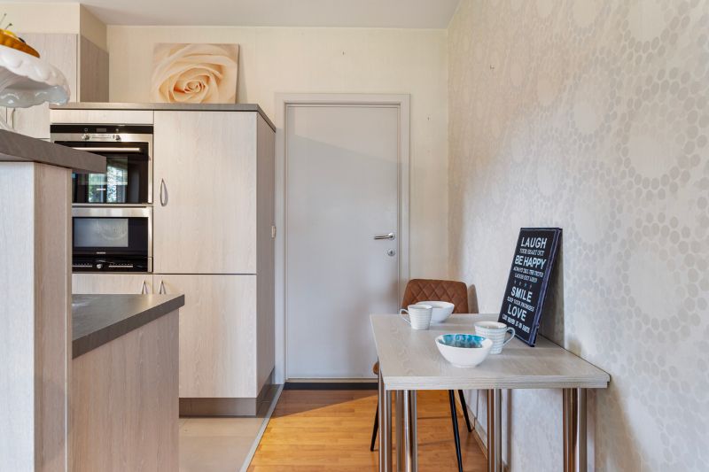 Instapklaar gelijkvloers appartement met prachtig uitzicht! foto 9