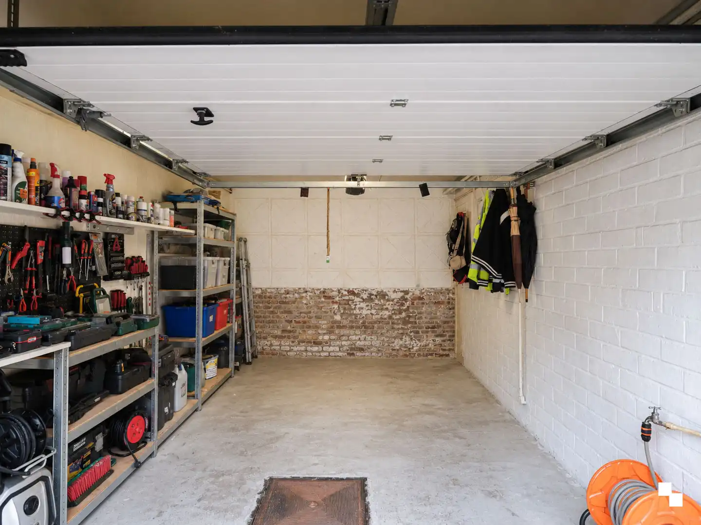 Bel-etage woning met drie slaapkamers en tuin ten noorden van Gent foto 14