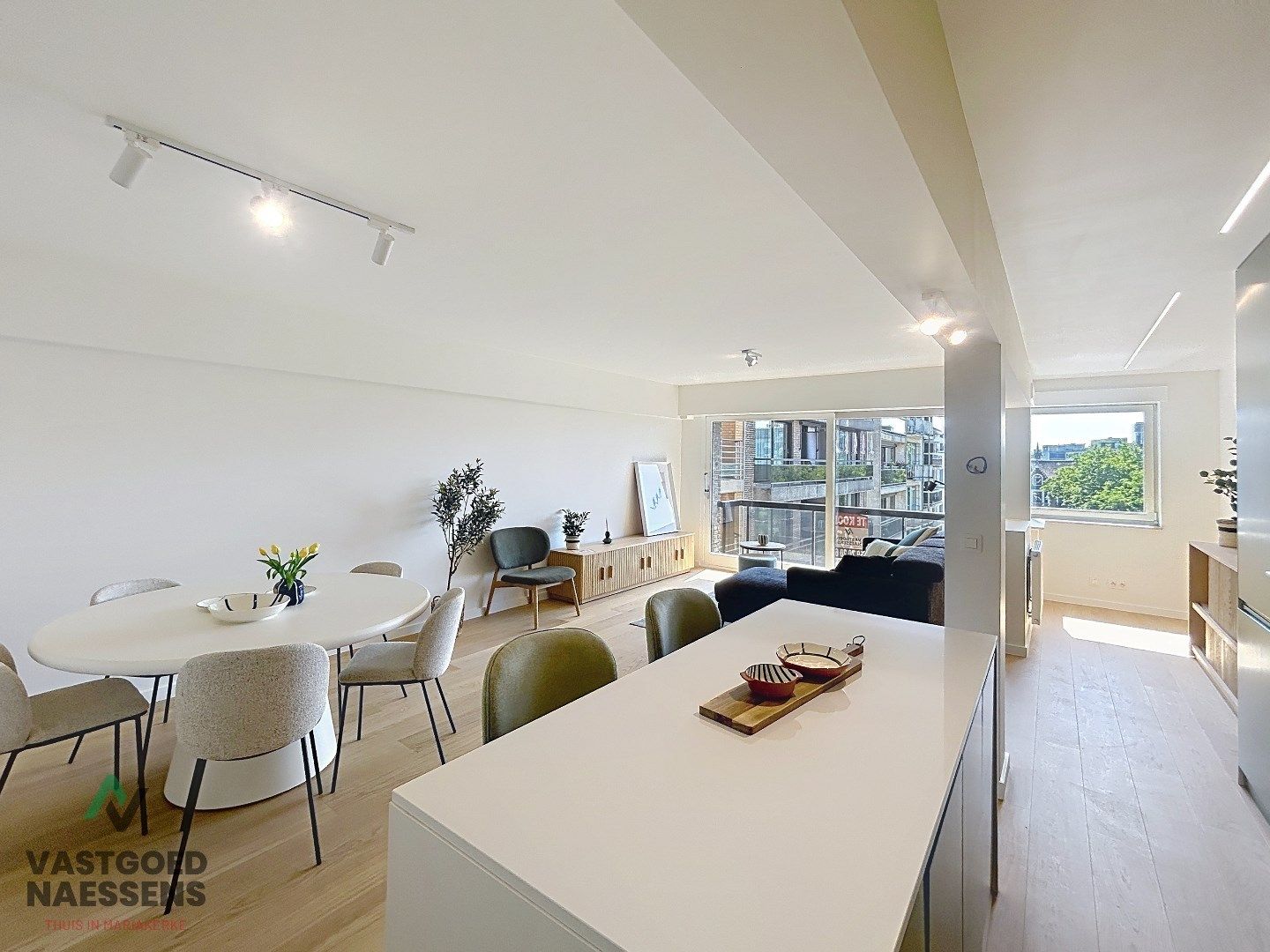 LUXUEUS GERENOVEERD 2 SLPK APP MET ZICHT OP GROEN foto 13