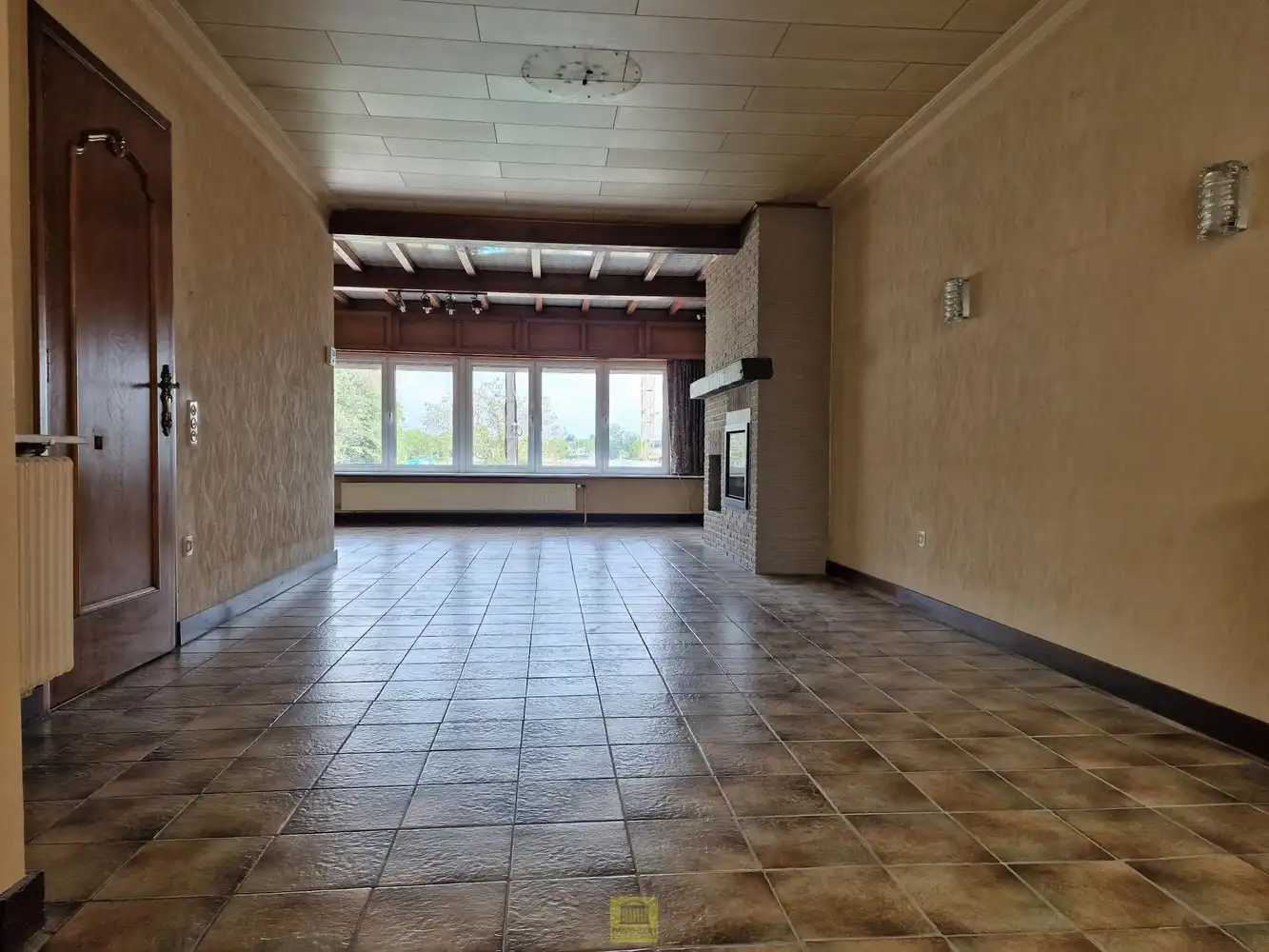 Ruime woning met tuin, garage en tal van mogelijkheden. foto 10