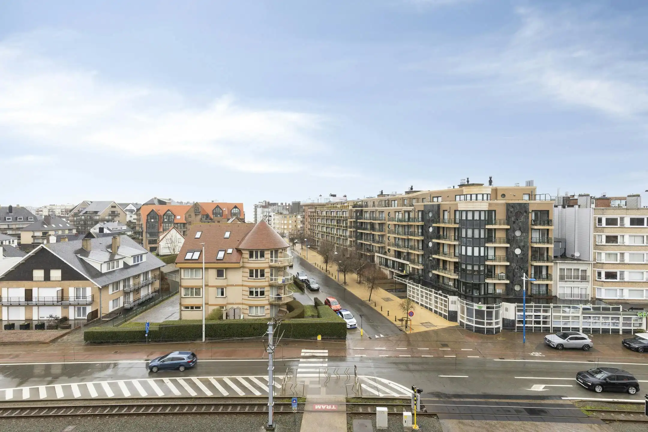 Ruim appartement (94m²) met 2 slaapkamers in Koksijde-Bad foto 5