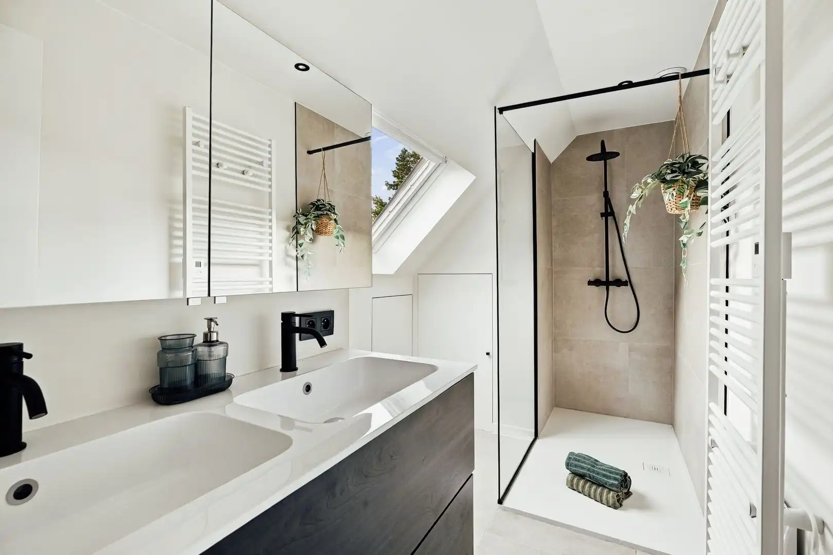 Instapklare gezinswoning (label A) met 4 slaapkamers foto 11
