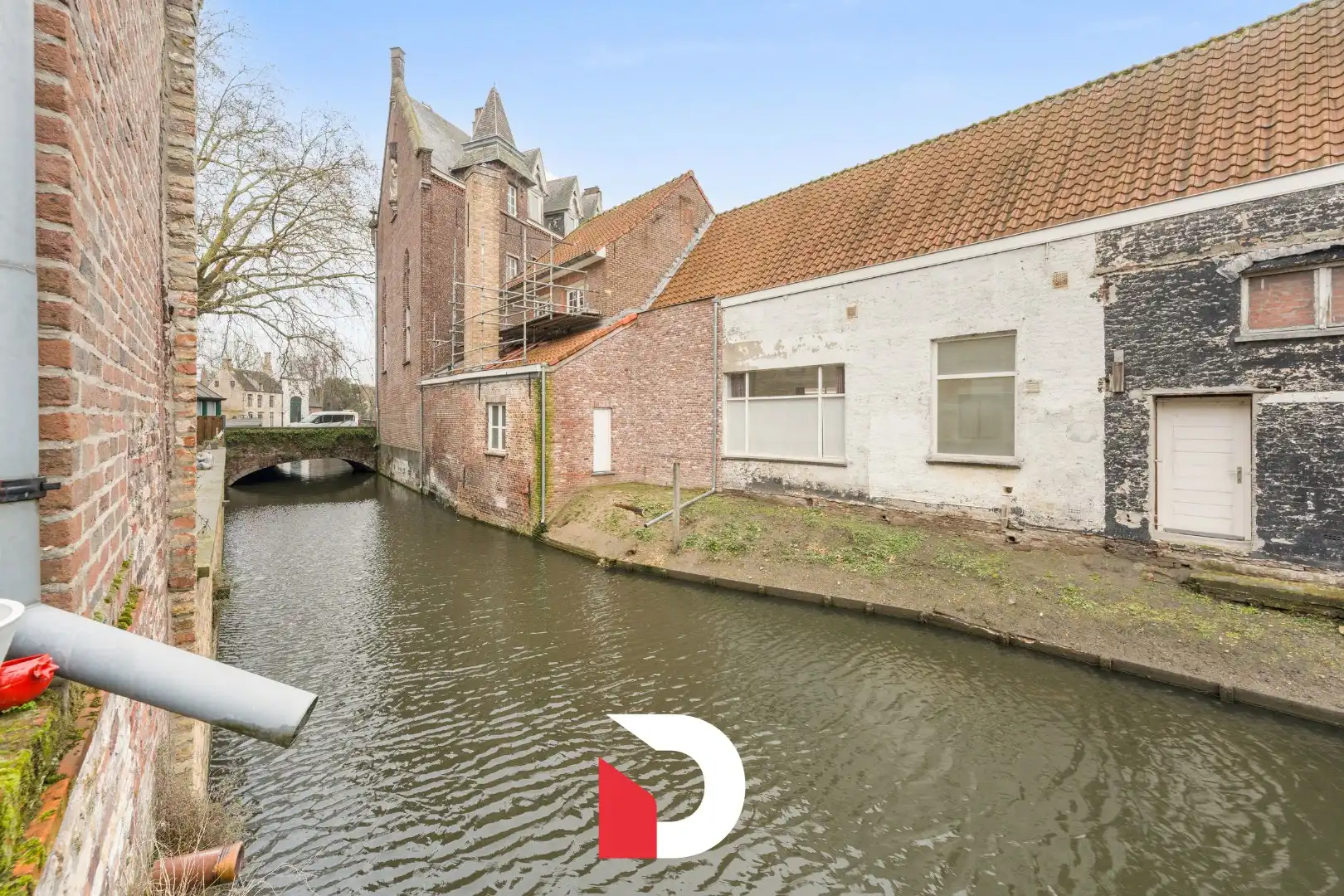 Statige burgerwoning met 4 slk op het exclusieve Wijngaardplein tussen het Minnewater en Begijnhof foto 13