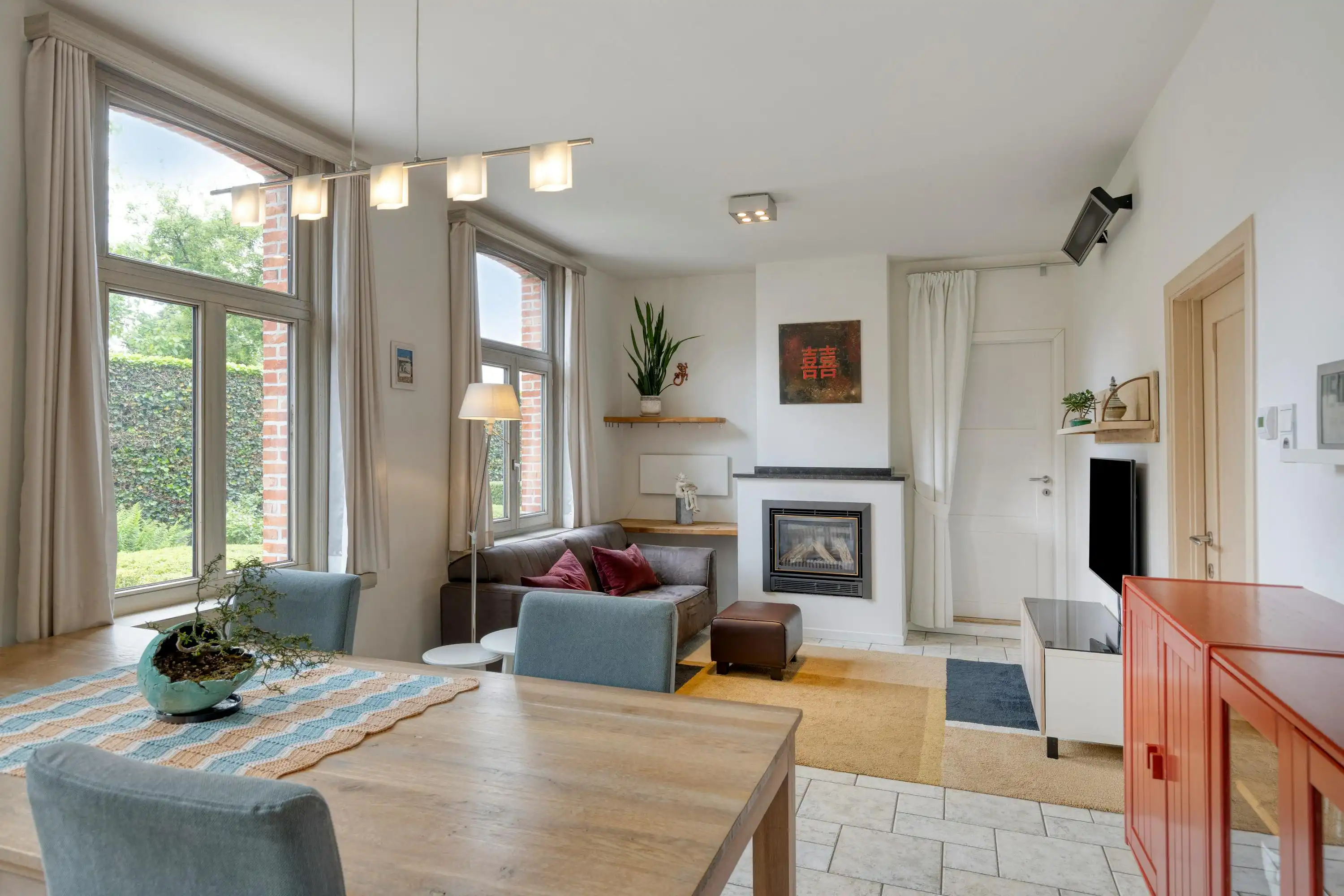 Charmant gerenoveerde hoeve met polyvalente praktijkruimte! foto 9