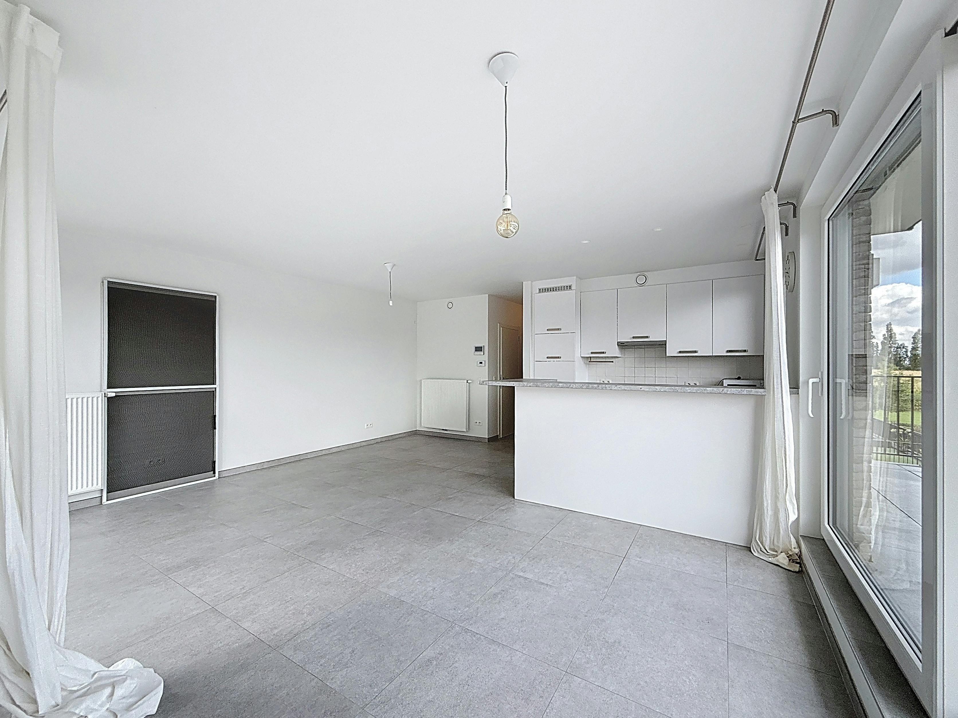 Gezellig appartement te huur in centrum Kruishoutem foto 4