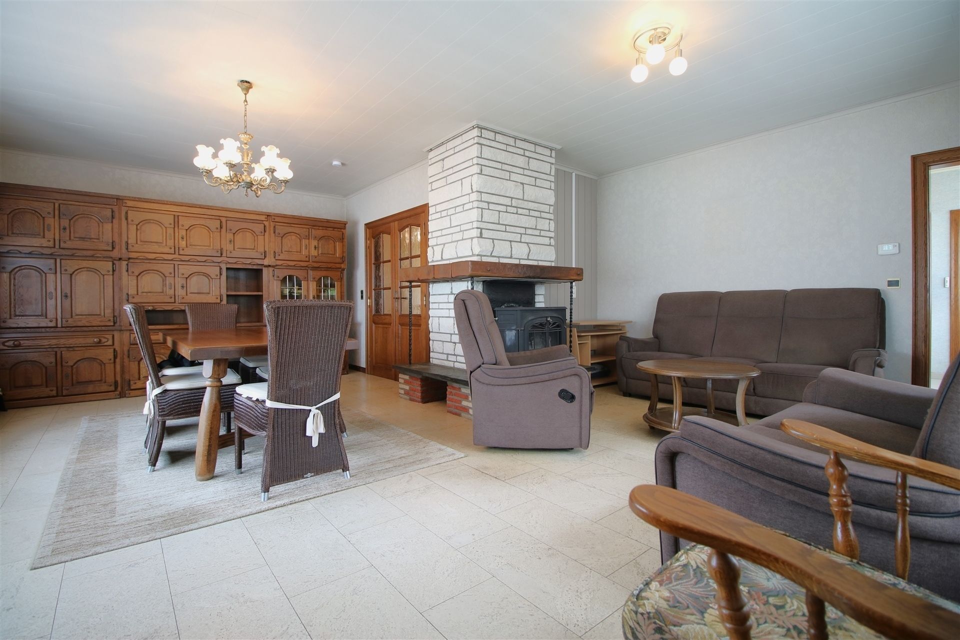 Op te frissen bungalow met 3 slaapkamers foto 3