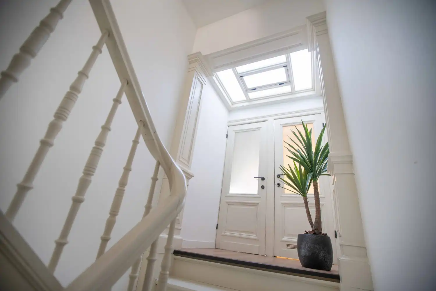 Gerenoveerd herenhuis met 4 slaapkamers en heerlijke tuin in Zurenborg foto 14