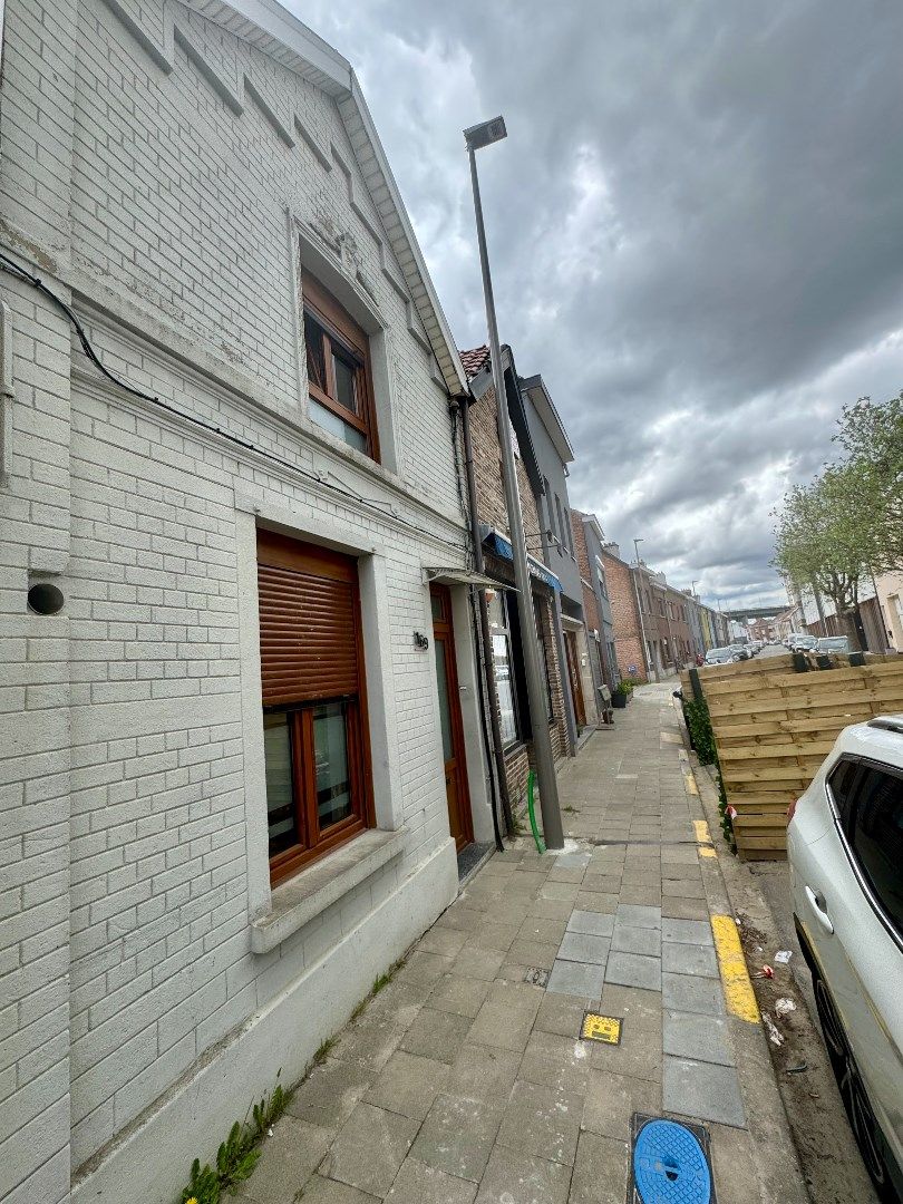 Mooie standaard woning met 2 slaapkamers, nabij centrum foto 2