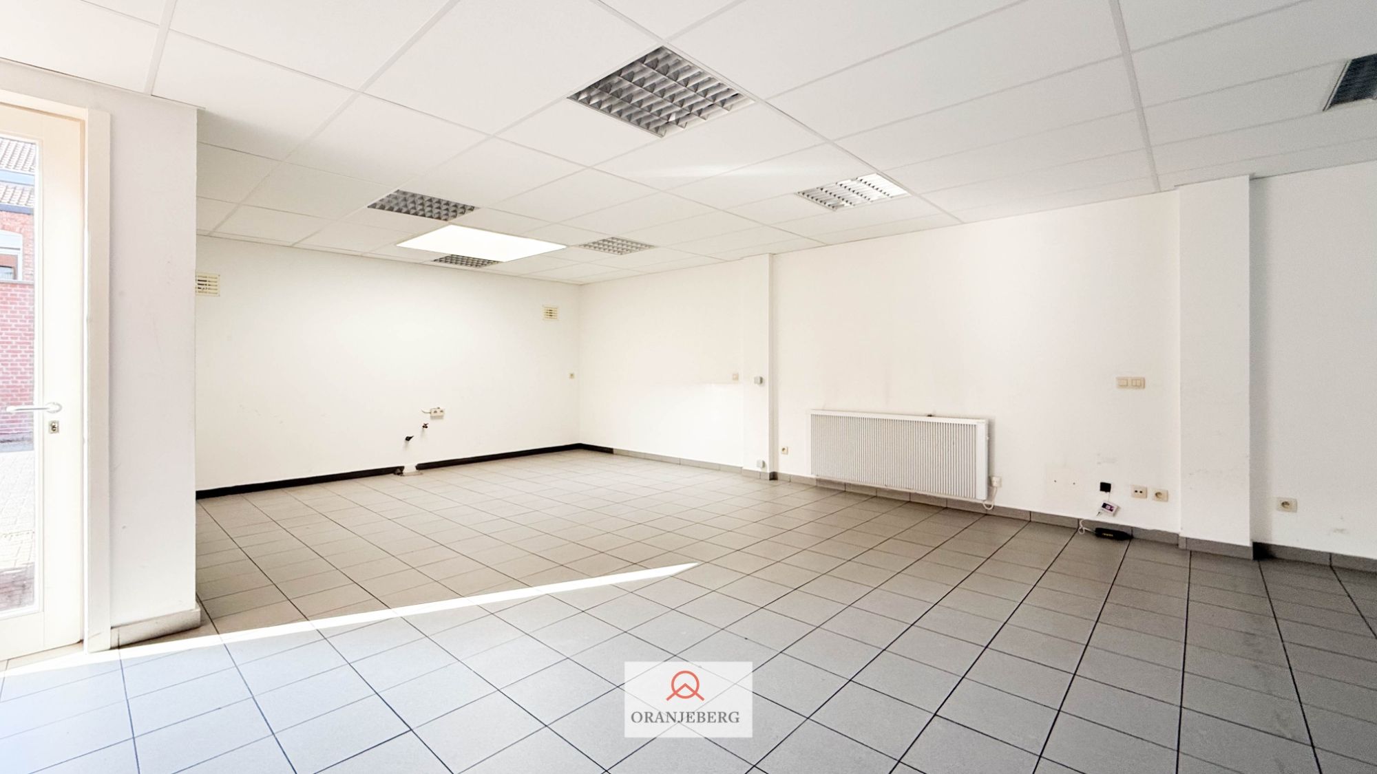 Commerciële ruimte te huren vlakbij Beverenplein Gent foto 9