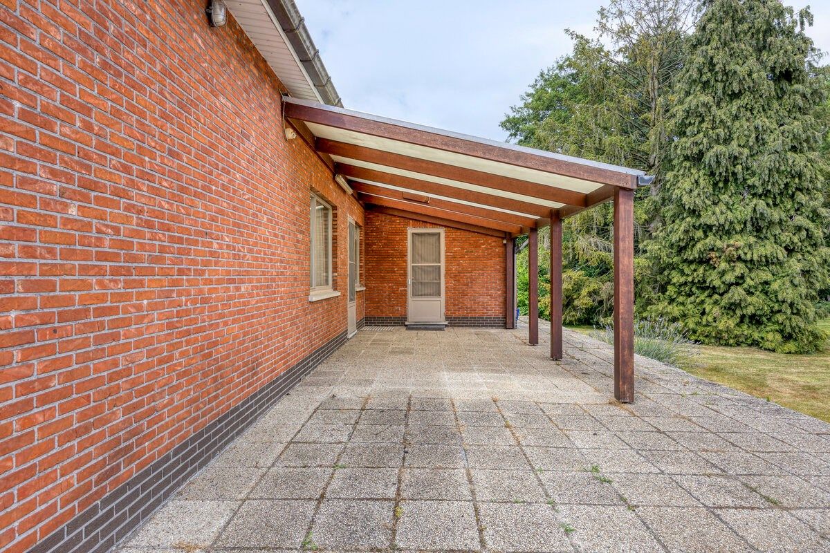 Ruim ingedeelde gelijkvloers woning met 4 slpks en bijgebouw/stal op 32 are foto 26