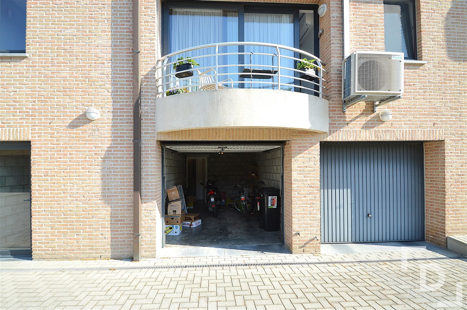 Rustig dakappartement met garage in centrum Poperinge foto 16