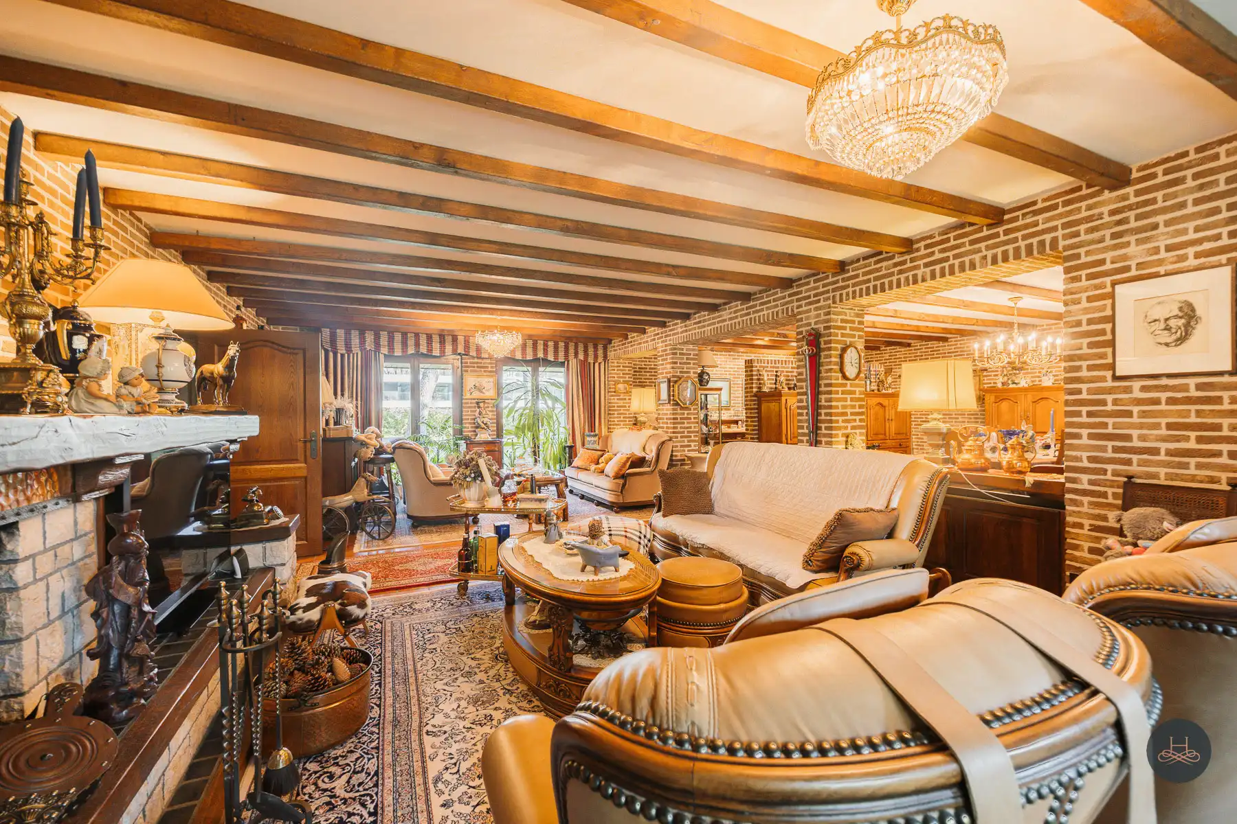 Statige villa op 3.014m² midden in het groen foto 8