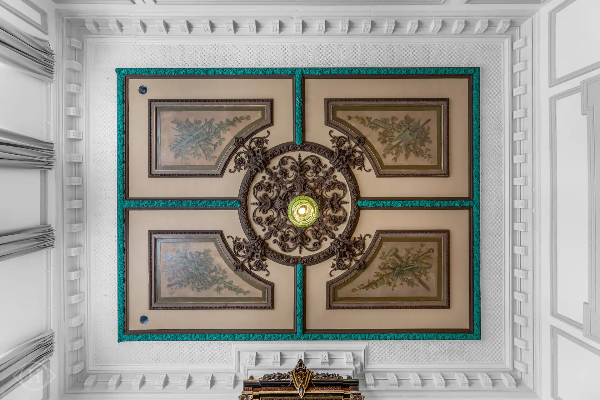 Stijlvol historisch appartement op de Bondgenotenlaan foto 2