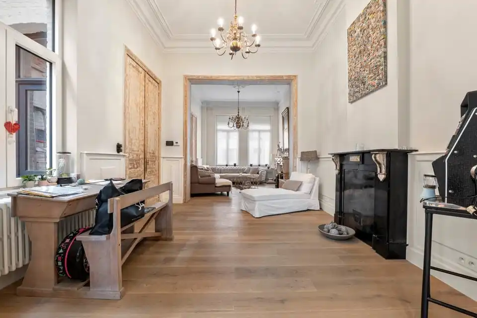 EXCLUSIEF HERENHUIS MET LUXUEUZE AFWERKING IN HET HART VAN SINT-TRUIDEN foto 8