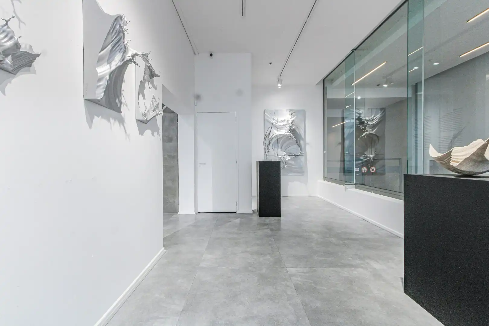 Galerij handelspand te huur Zeedijk 648 Knokke  foto 8