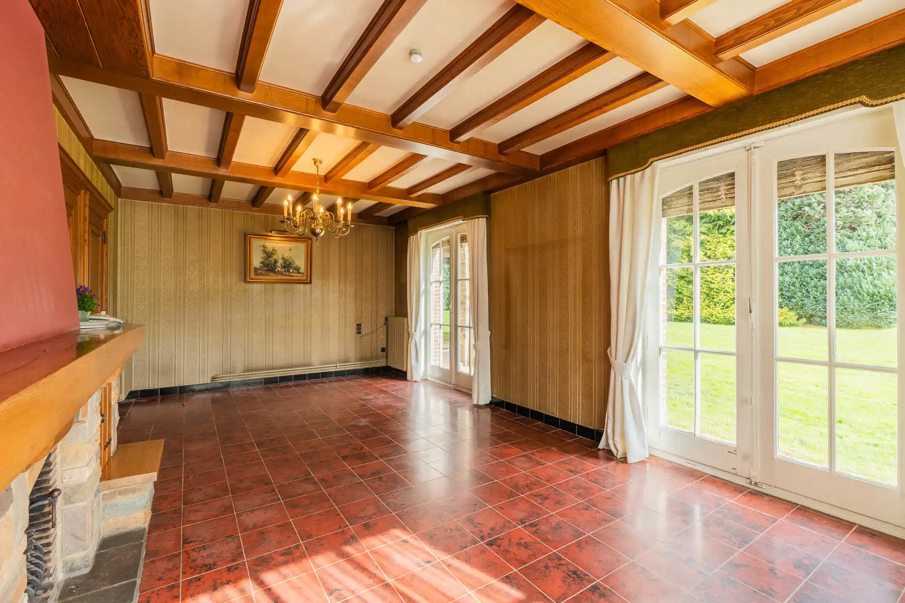 Karaktervolle open bebouwing op een prachtig groen perceel foto 7