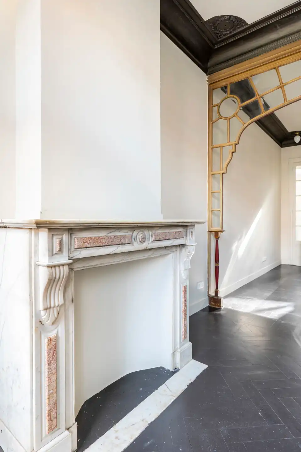 ZURENBORG - Karaktervolle herenwoning, volledig gerenoveerd  foto 4